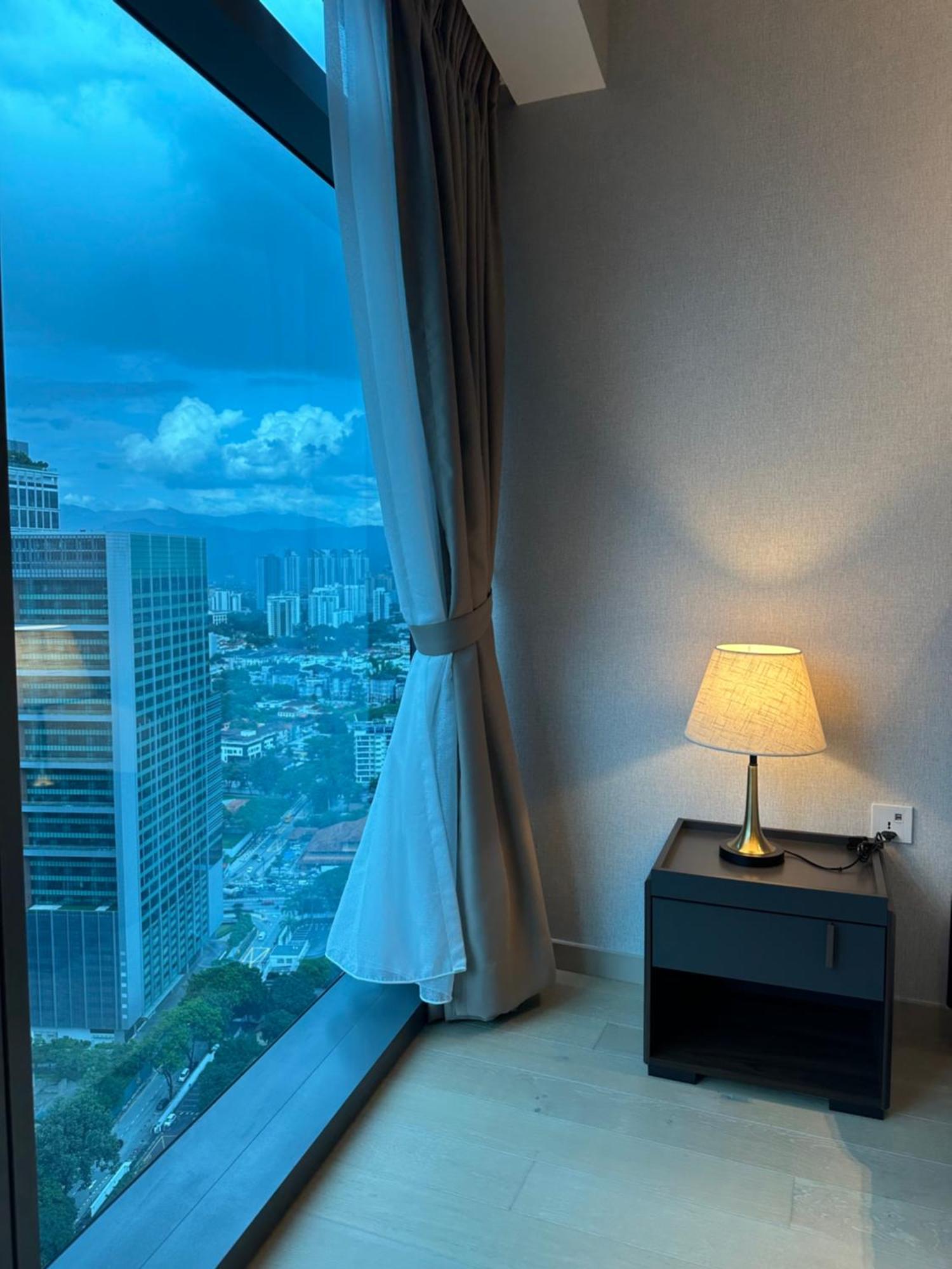 Eaton Residence Klcc Куала-Лумпур Экстерьер фото