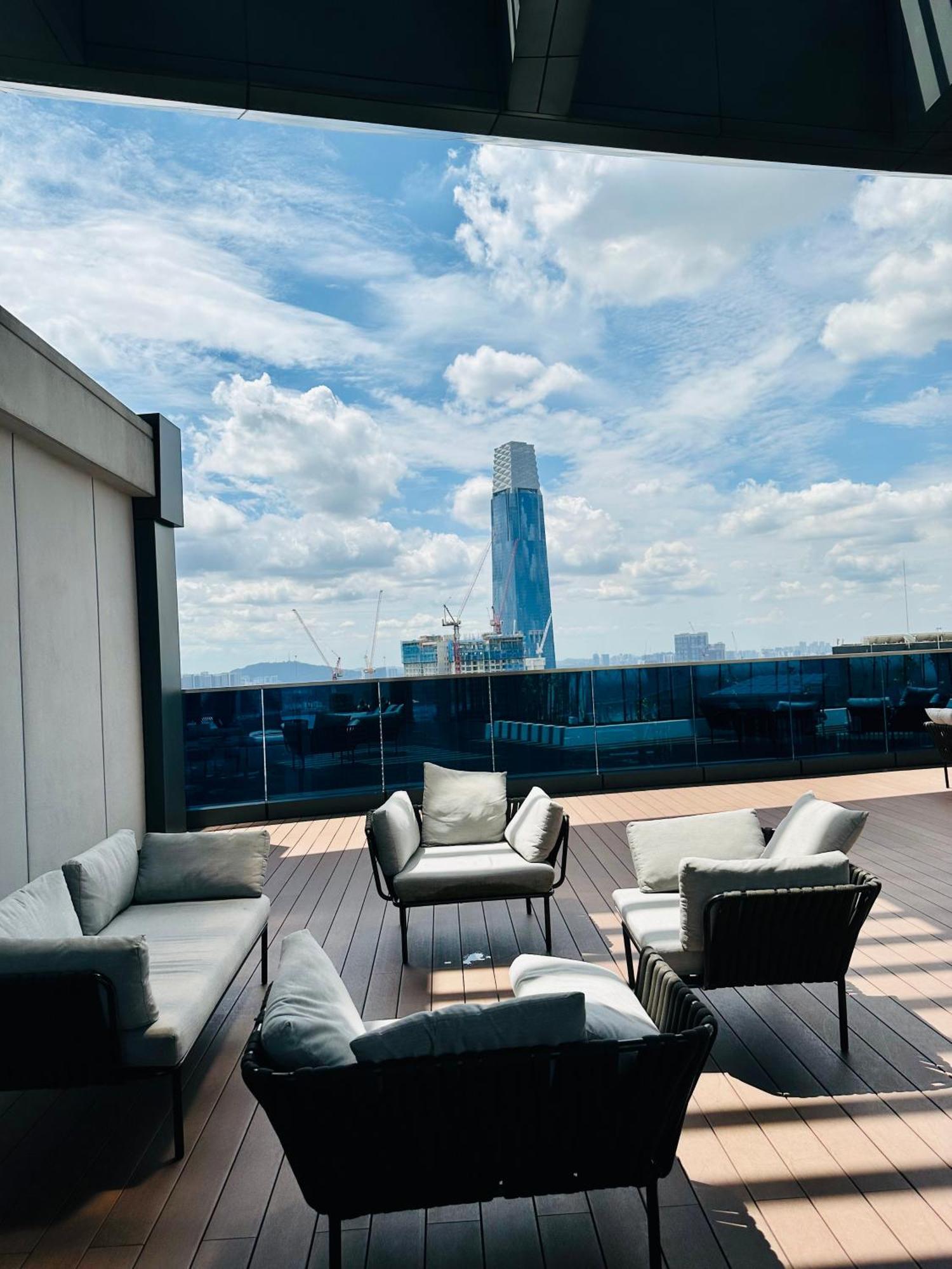 Eaton Residence Klcc Куала-Лумпур Экстерьер фото